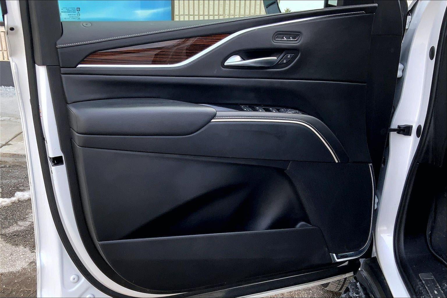 2023 Cadillac Escalade Luxury