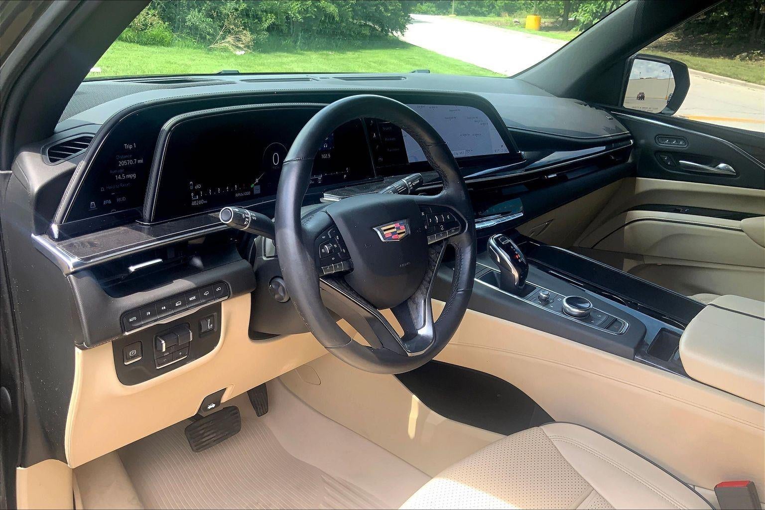 2021 Cadillac Escalade ESV Premium Luxury