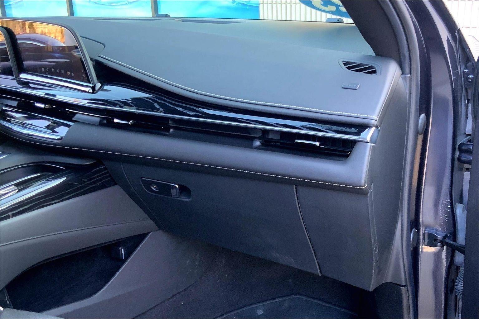 2023 Cadillac Escalade ESV Sport