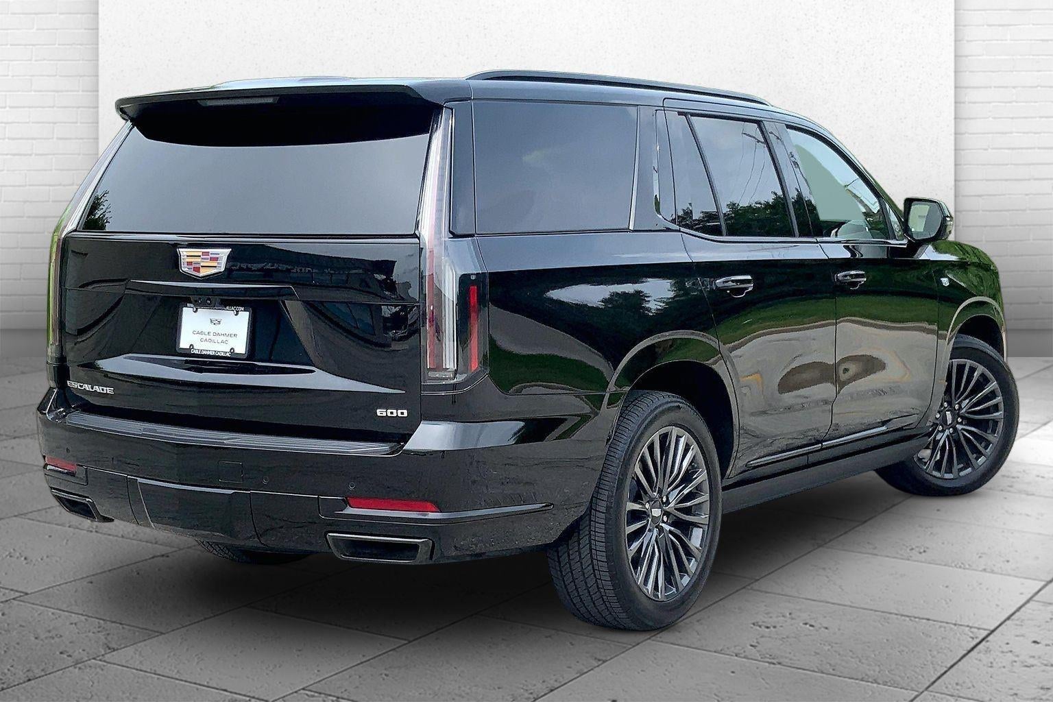 2025 Cadillac Escalade Sport Platinum