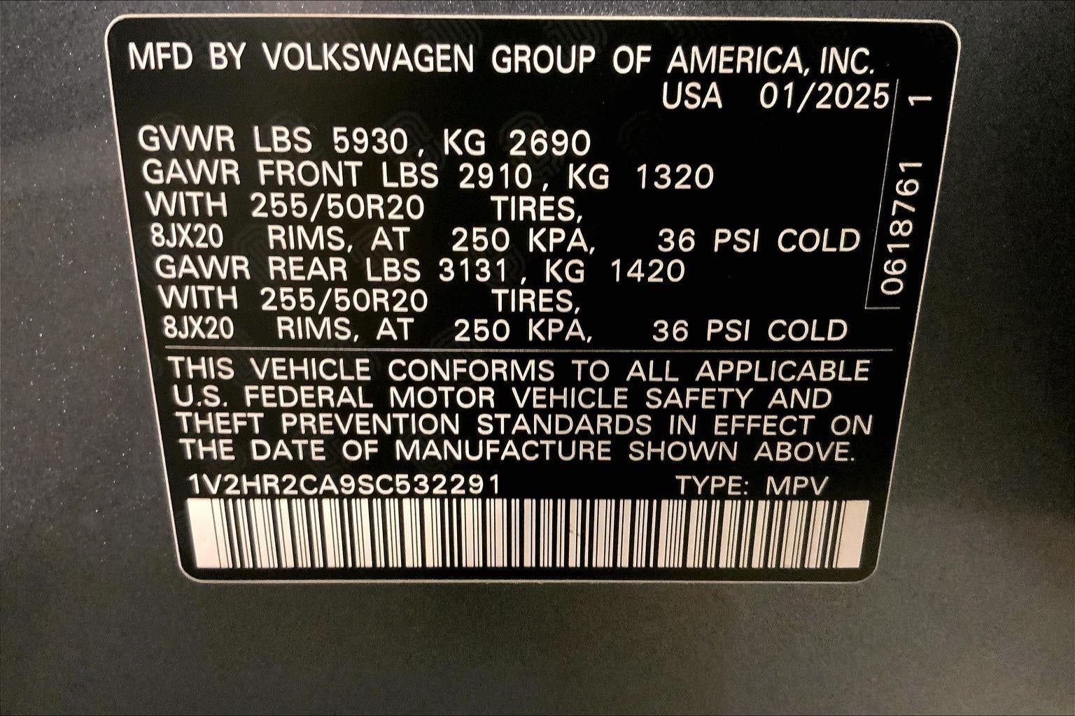2025 Volkswagen Atlas 2.0T SE w/Technology
