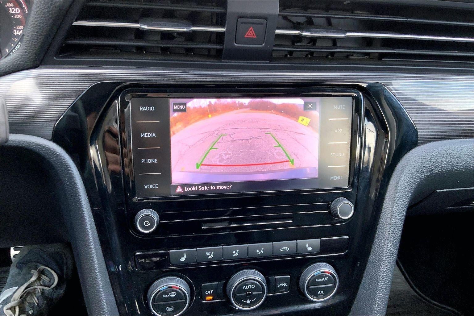 2020 Volkswagen Passat 2.0T R-Line