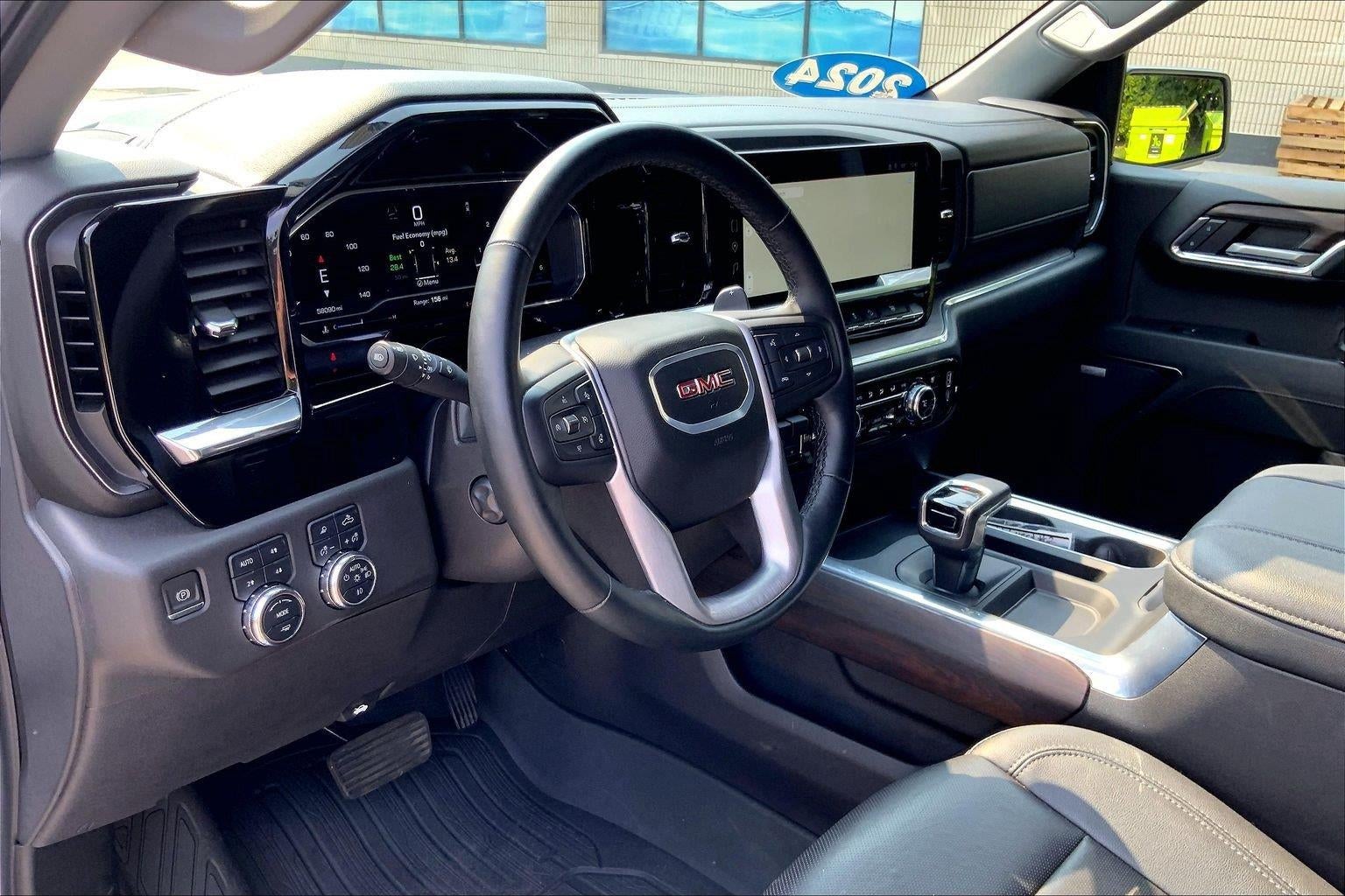 2024 GMC Sierra 1500 SLT
