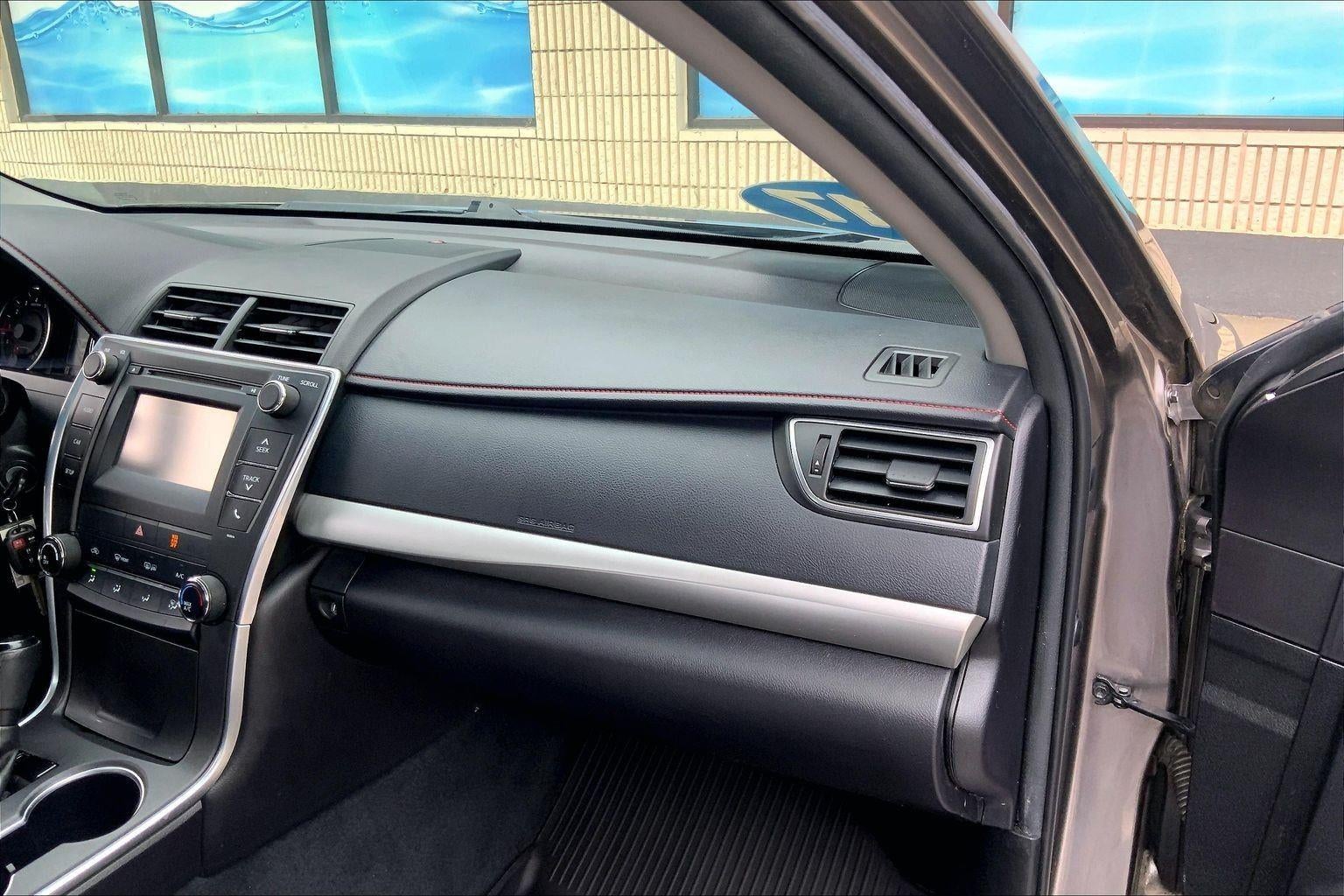 2017 Toyota Camry XLE