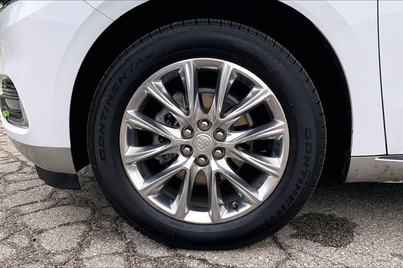 2021 Buick Enclave Essence