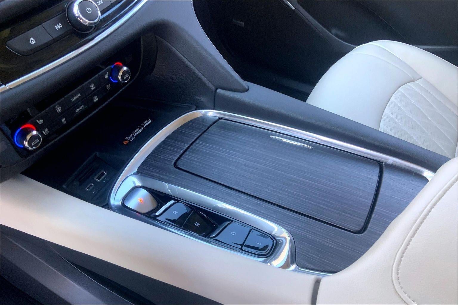 2023 Buick Enclave Avenir