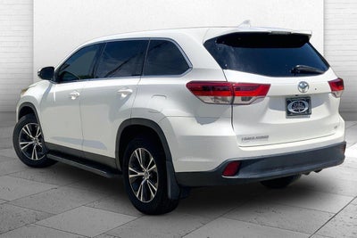 2019 Toyota Highlander LE