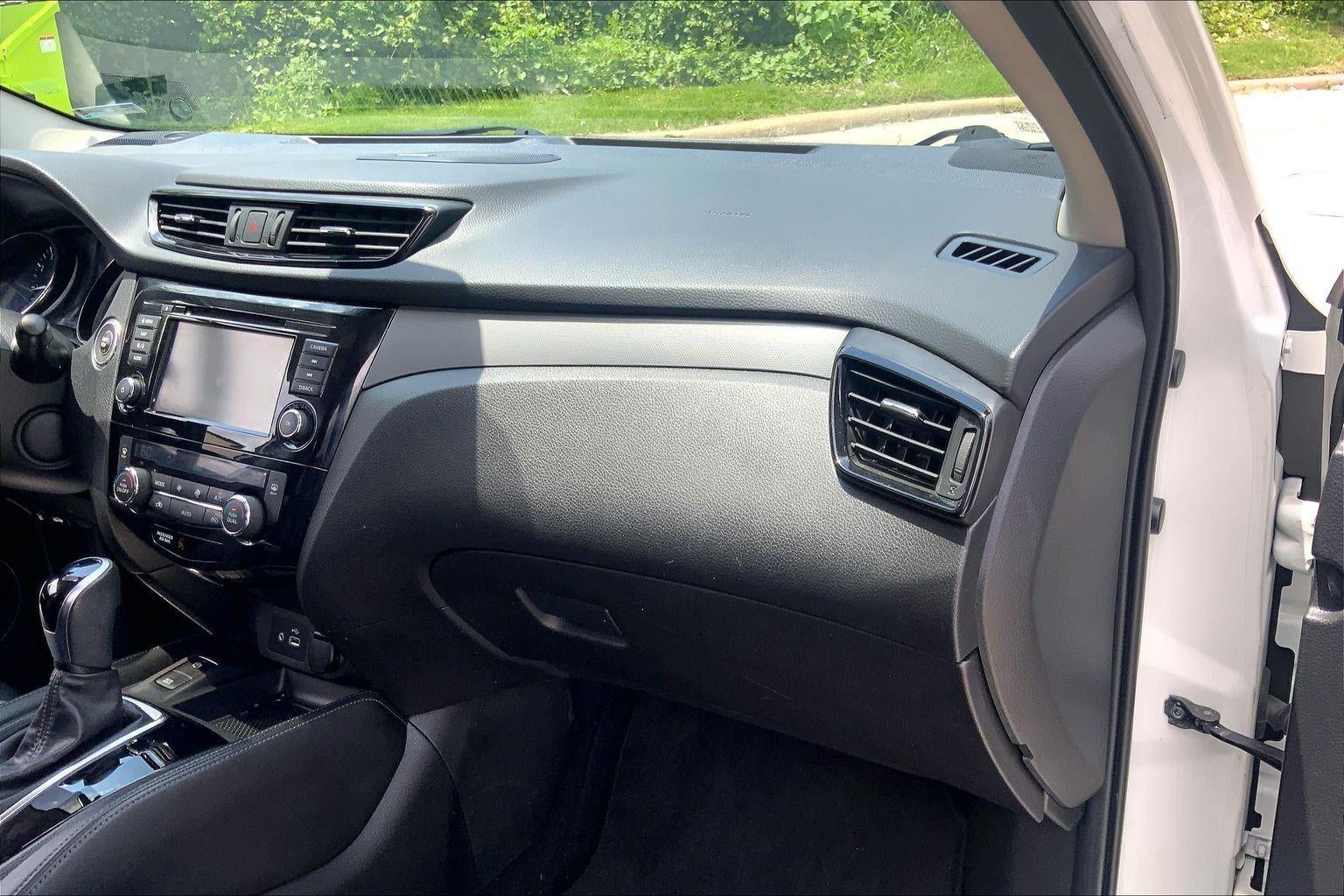 2020 Nissan Rogue Sport SL