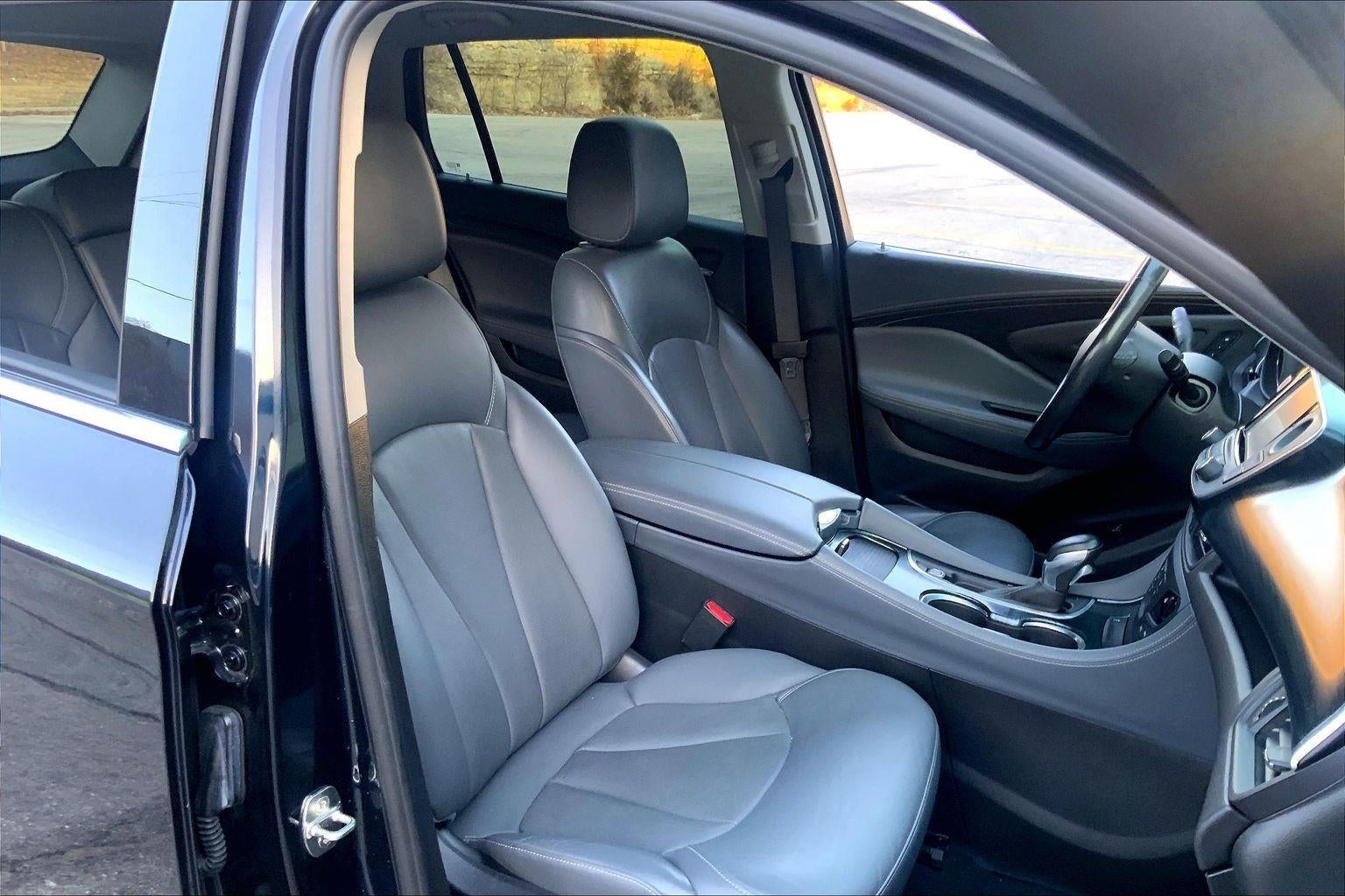 2020 Buick Envision Essence Group