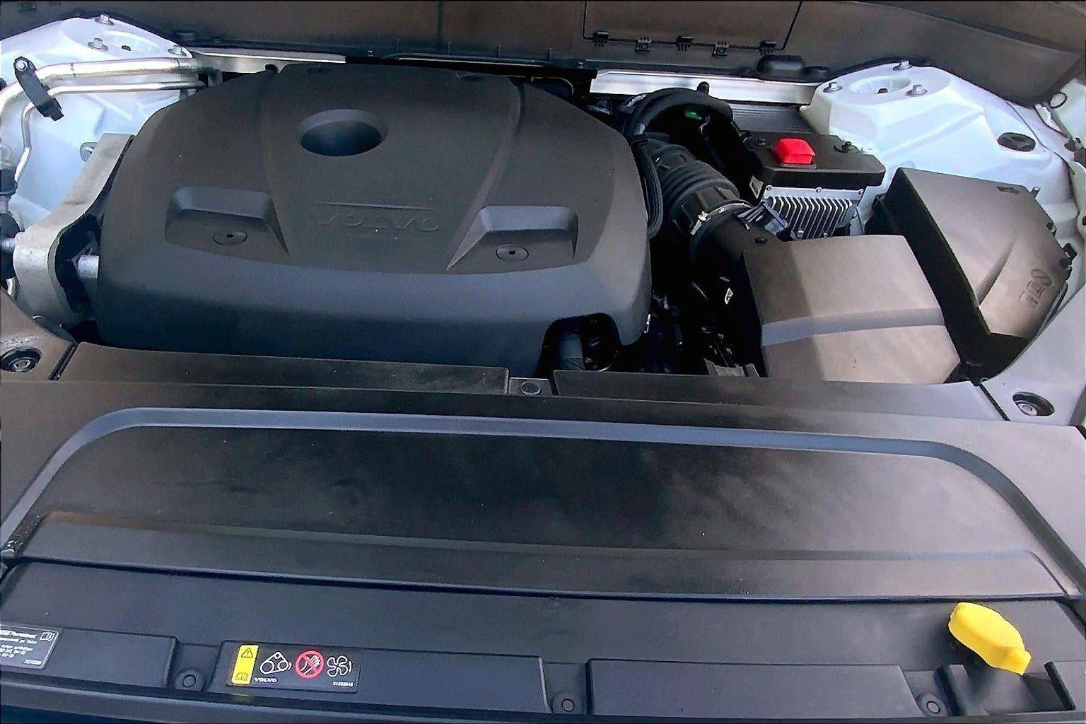 2021 Volvo XC90 Momentum