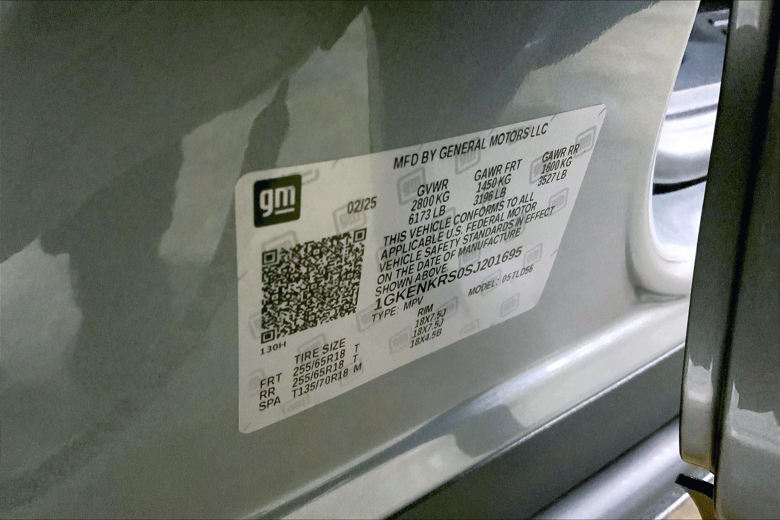 2025 GMC Acadia Elevation