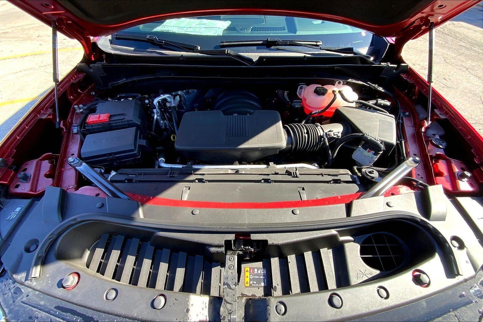 2025 GMC Yukon Elevation