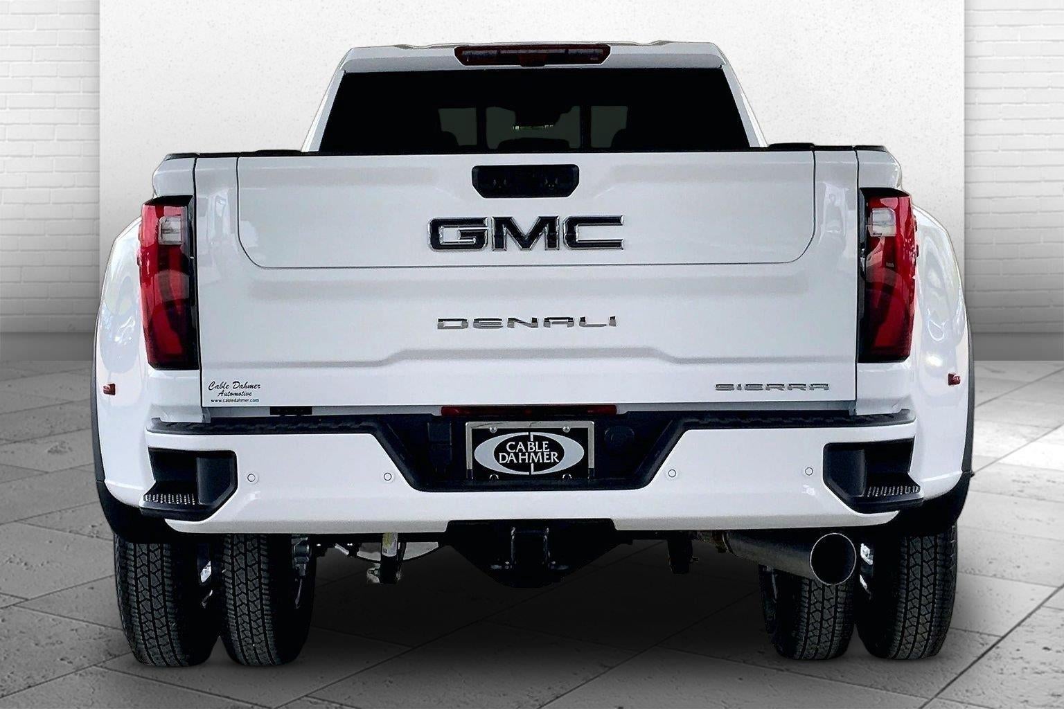 2026 GMC Sierra 3500 HD Denali Ultimate DRW