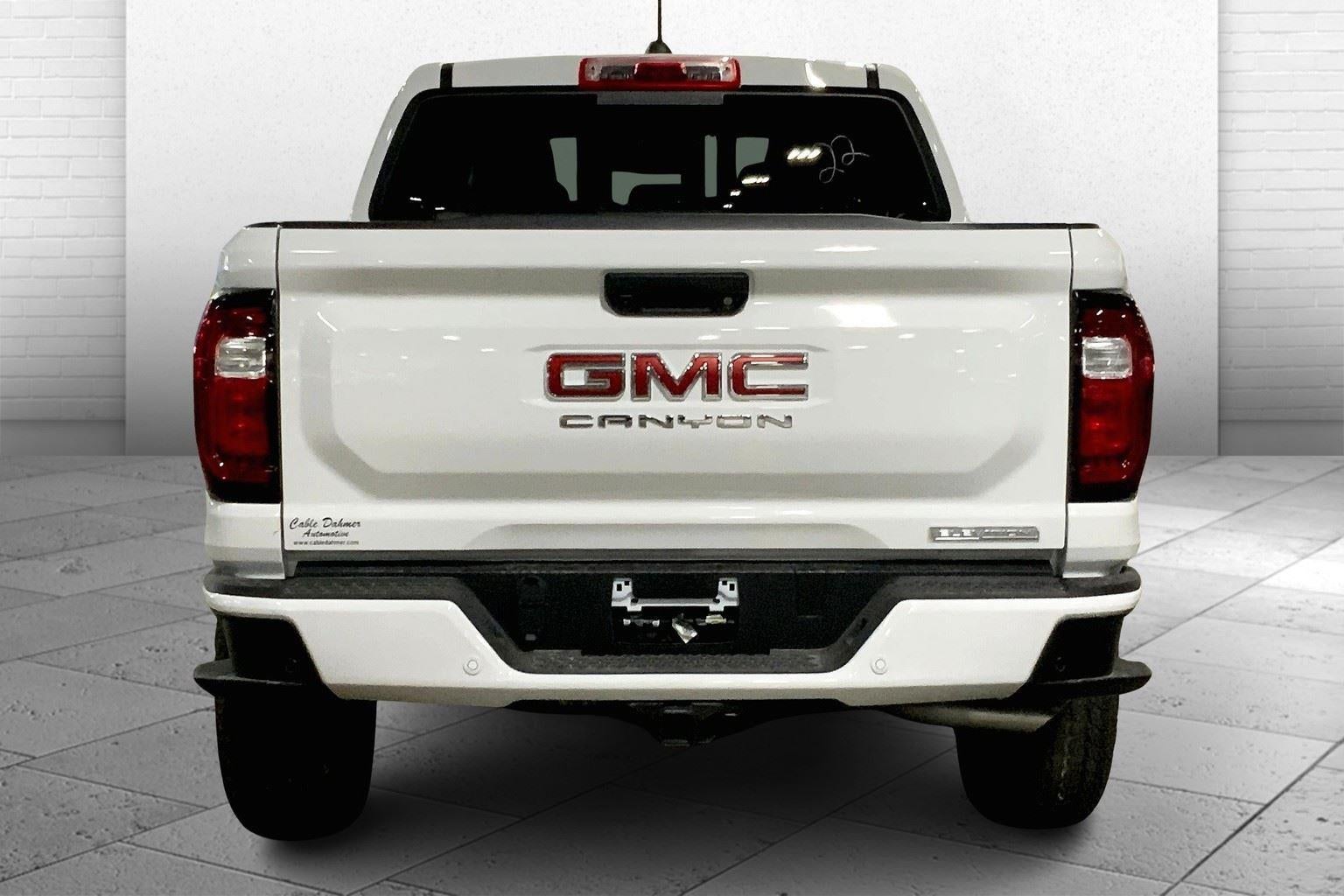 2025 GMC Canyon Elevation