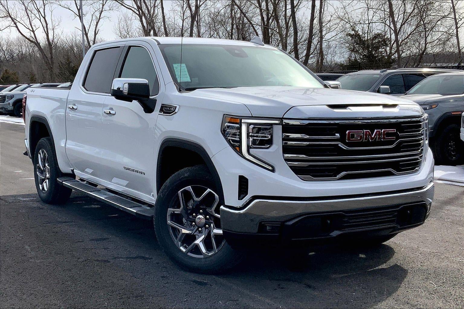 2026 GMC Sierra 1500 SLT