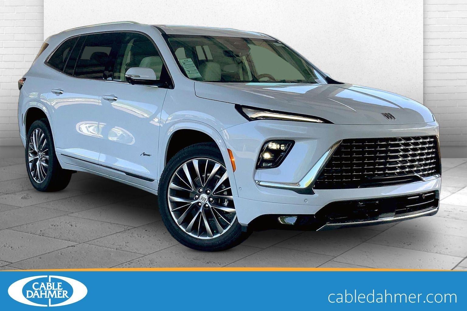 2026 Buick Enclave Avenir AWD's photo