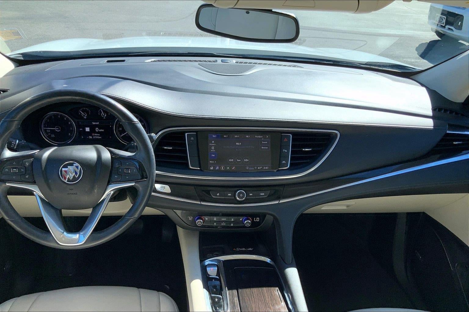 2023 Buick Enclave Essence