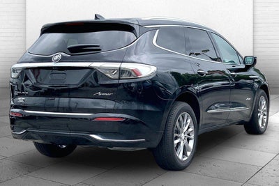 2022 Buick Enclave Avenir