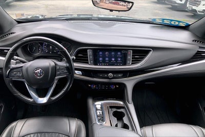 2022 Buick Enclave Avenir