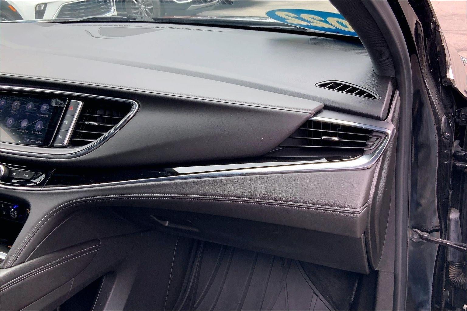 2022 Buick Enclave Avenir