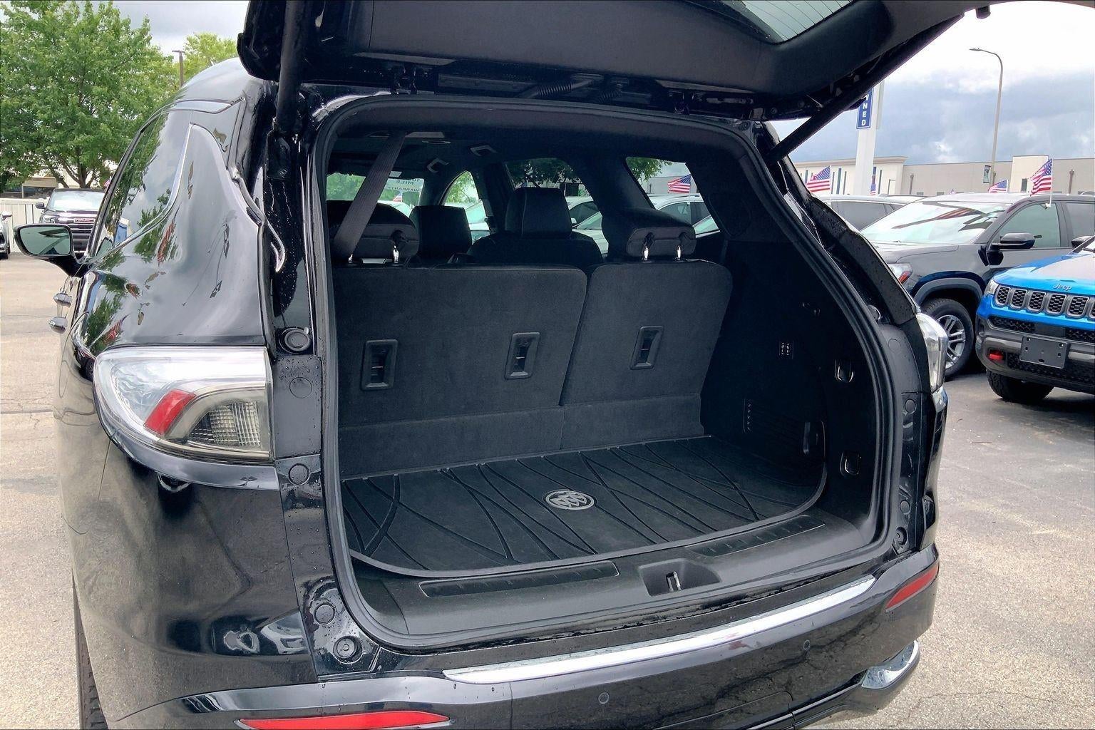 2022 Buick Enclave Avenir