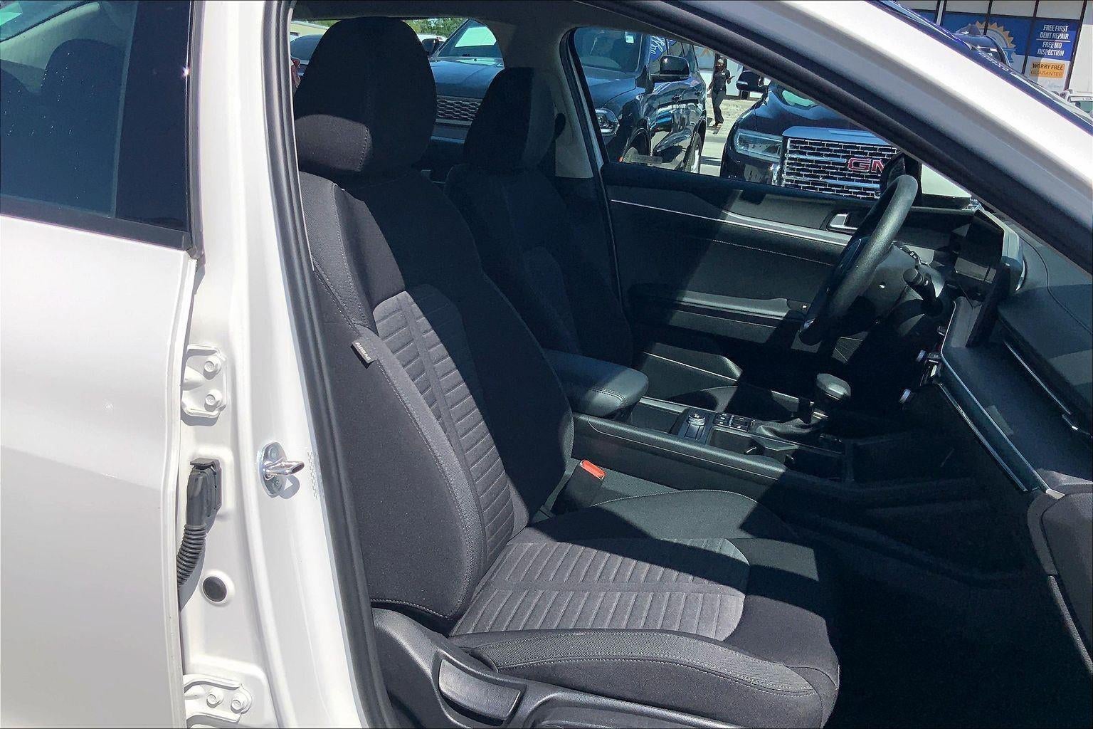 2025 Kia K5 LXS