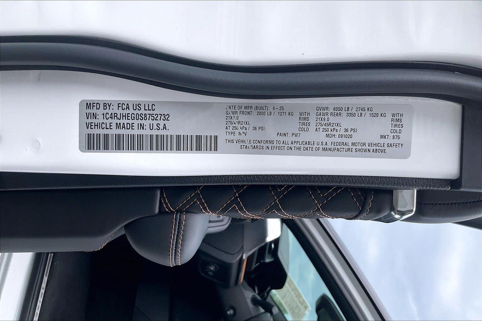 2025 Jeep Grand Cherokee Summit Reserve