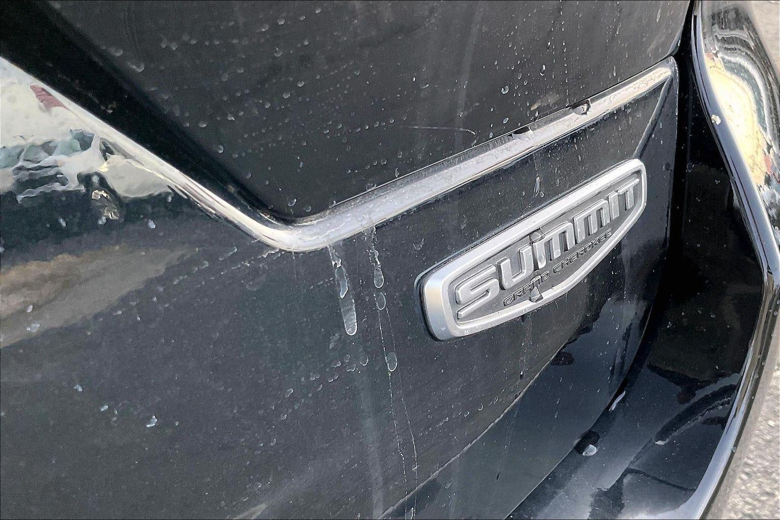 2023 Jeep Grand Cherokee Summit