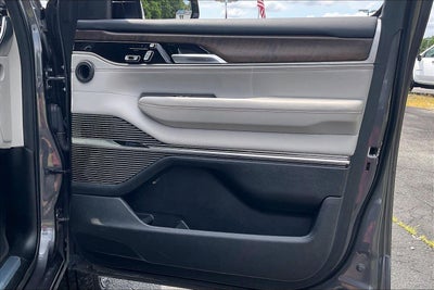 2023 Jeep Grand Wagoneer L 4DR 4WD