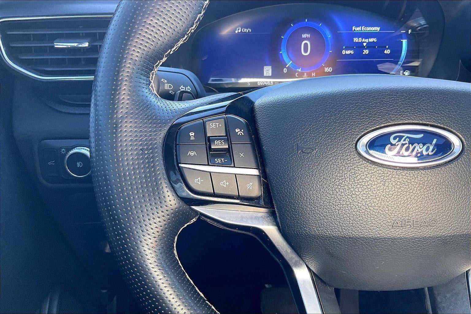 2021 Ford Explorer ST