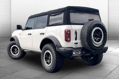 2021 Ford Bronco Base