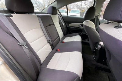 2013 Chevrolet Cruze LS