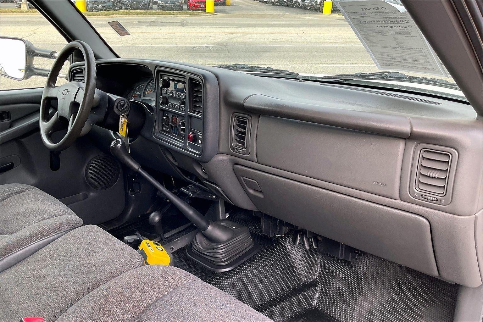 2004 Chevrolet Silverado 3500 HD REG CAB 4WD 161.5