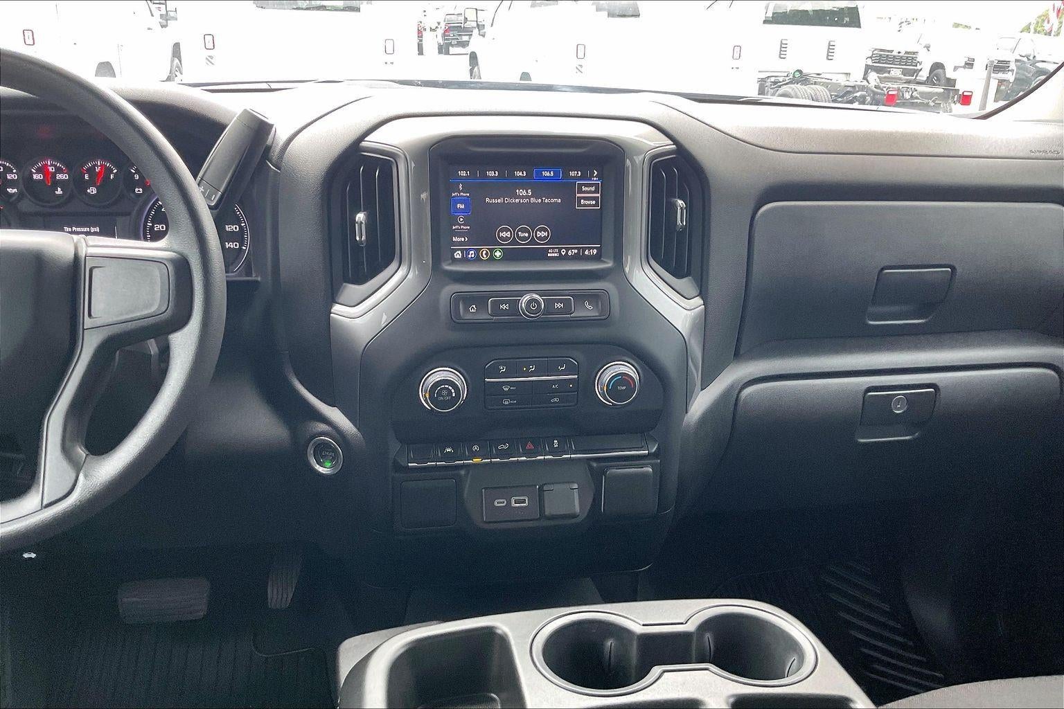 2024 Chevrolet Silverado 1500 Custom