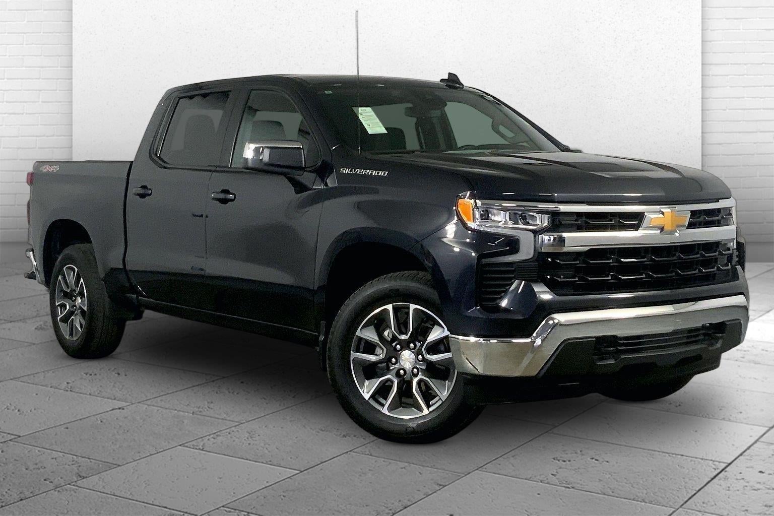 2024 Chevrolet Silverado 1500 LT (2FL)