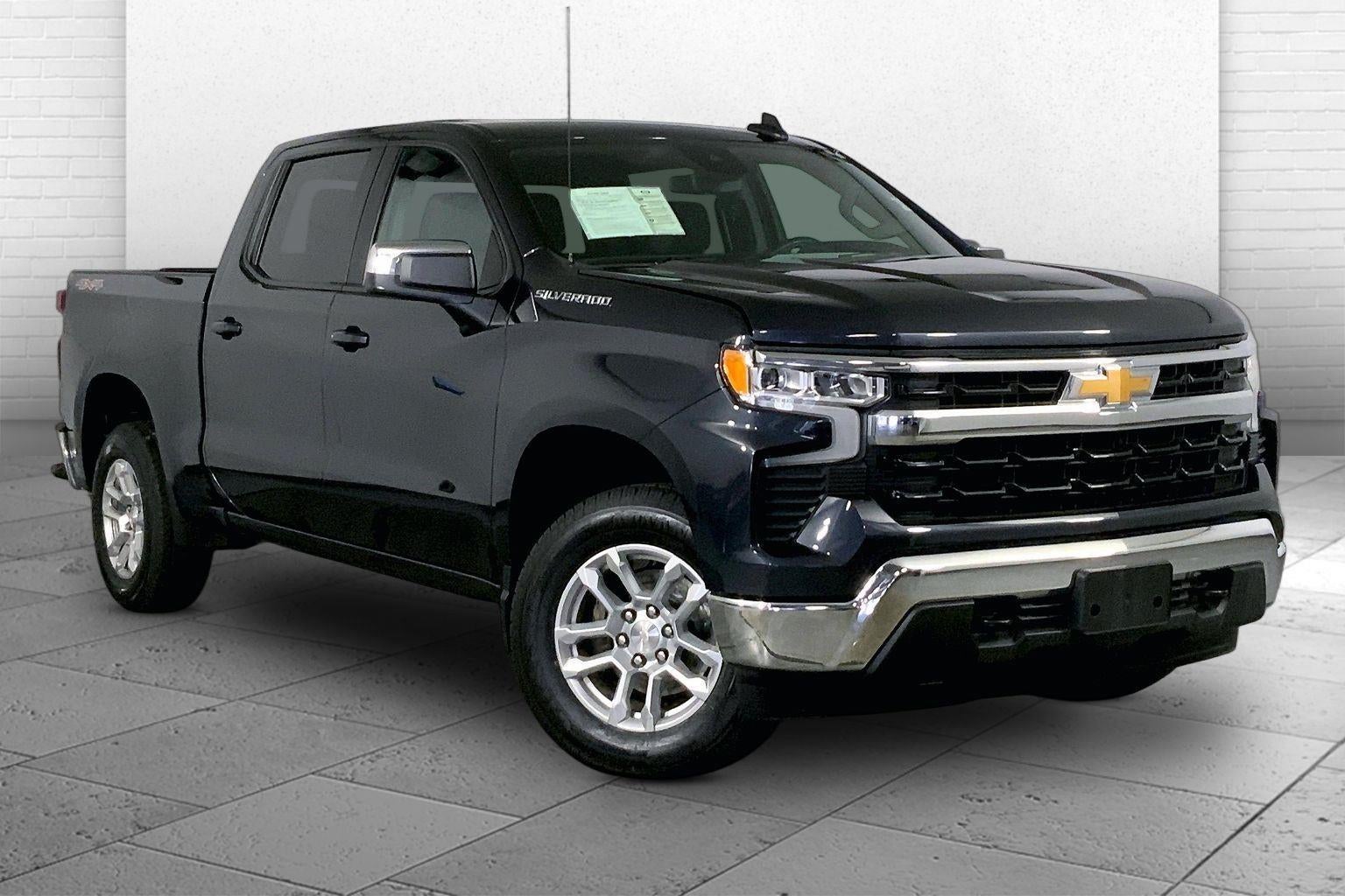 2024 Chevrolet Silverado 1500 LT (2FL)