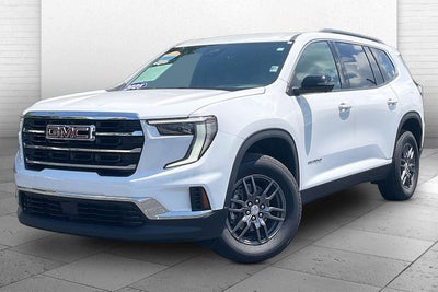 2025 GMC Acadia Elevation