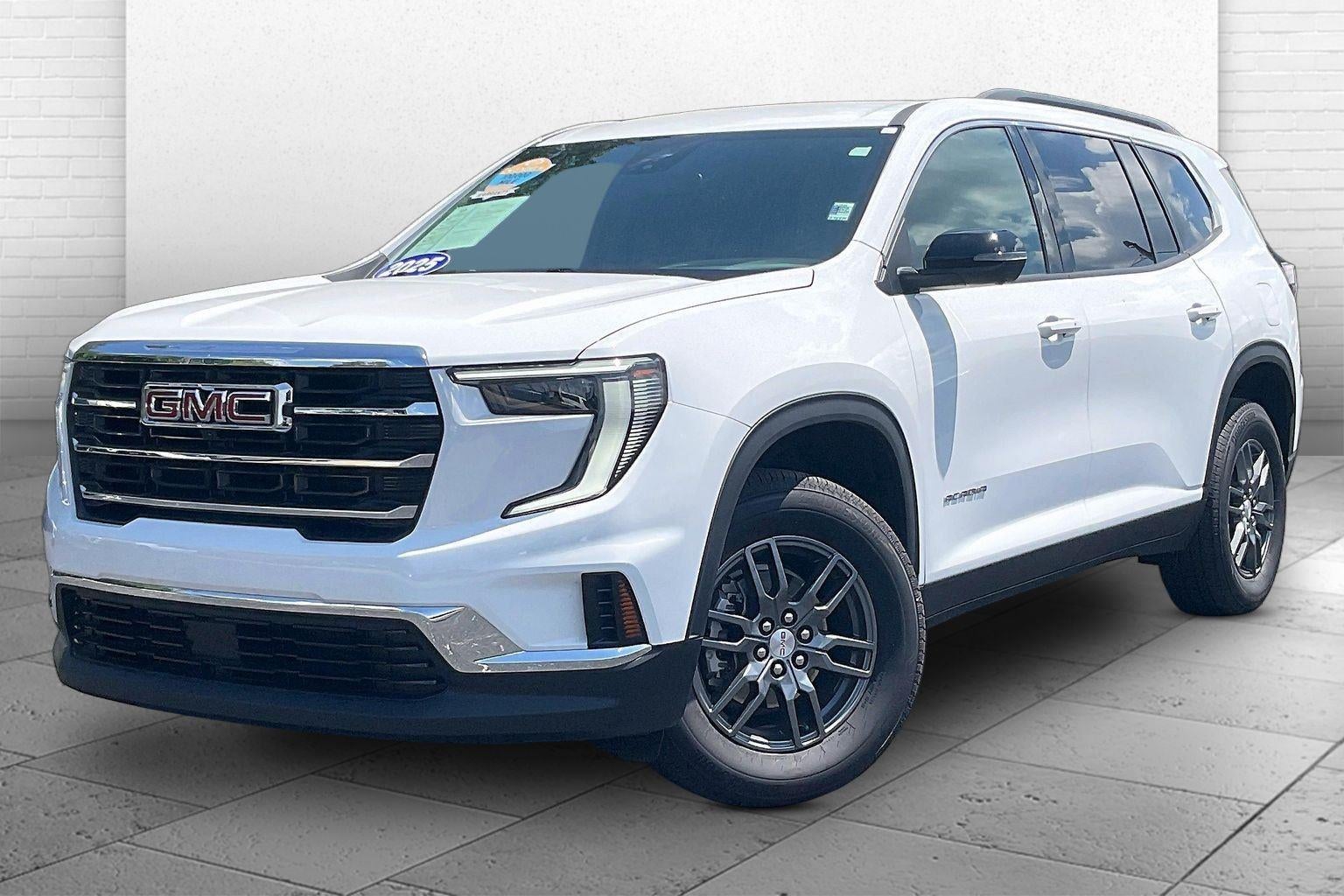 2025 GMC Acadia Elevation