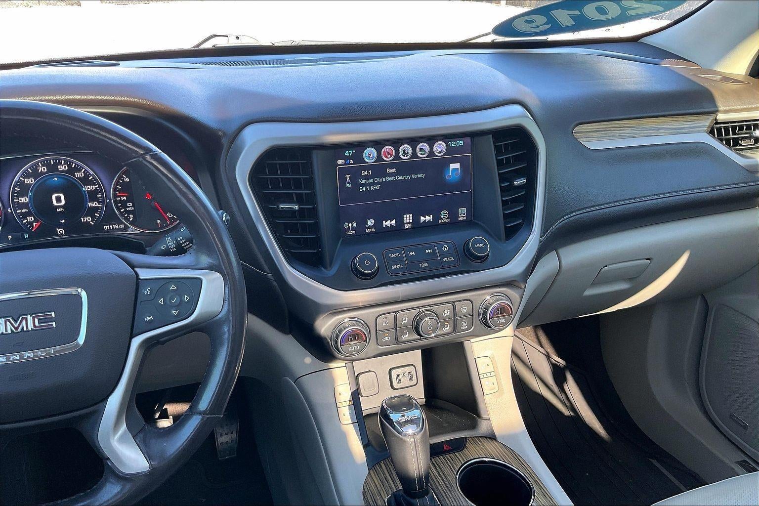 2019 GMC Acadia Denali