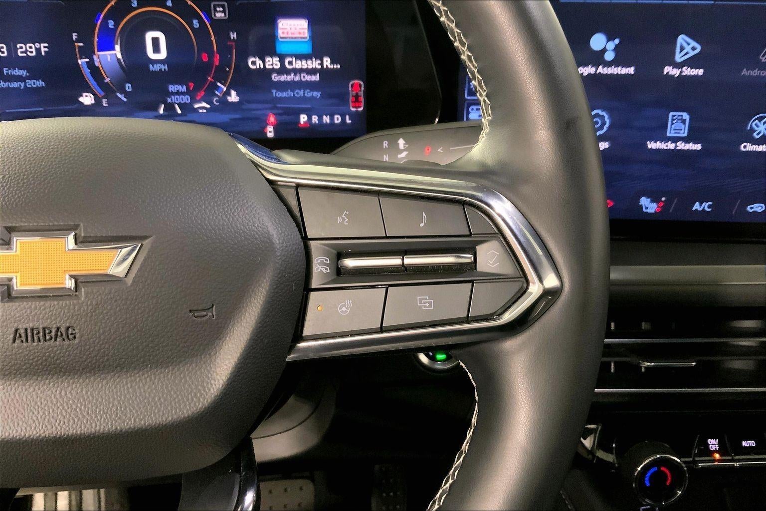 2024 Chevrolet Traverse LT