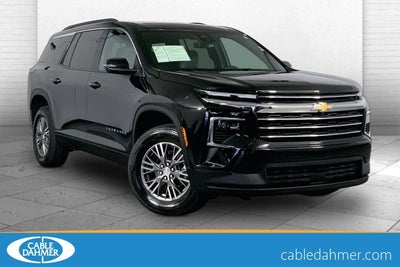 2025 Chevrolet Traverse LT