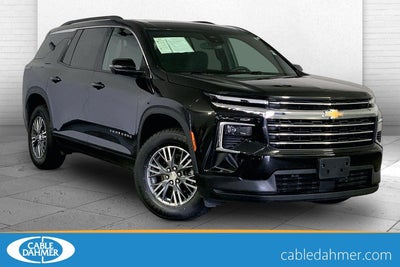 2024 Chevrolet Traverse LT