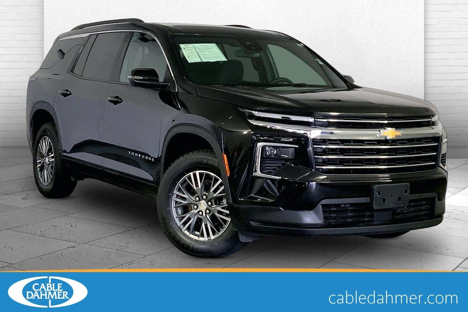2024 Chevrolet Traverse LT