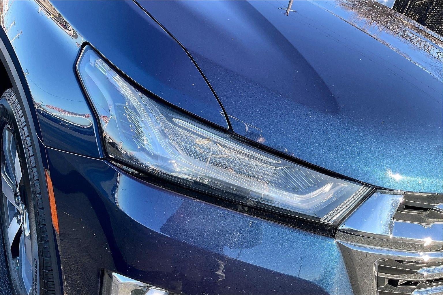 2022 Chevrolet Traverse LT Leather