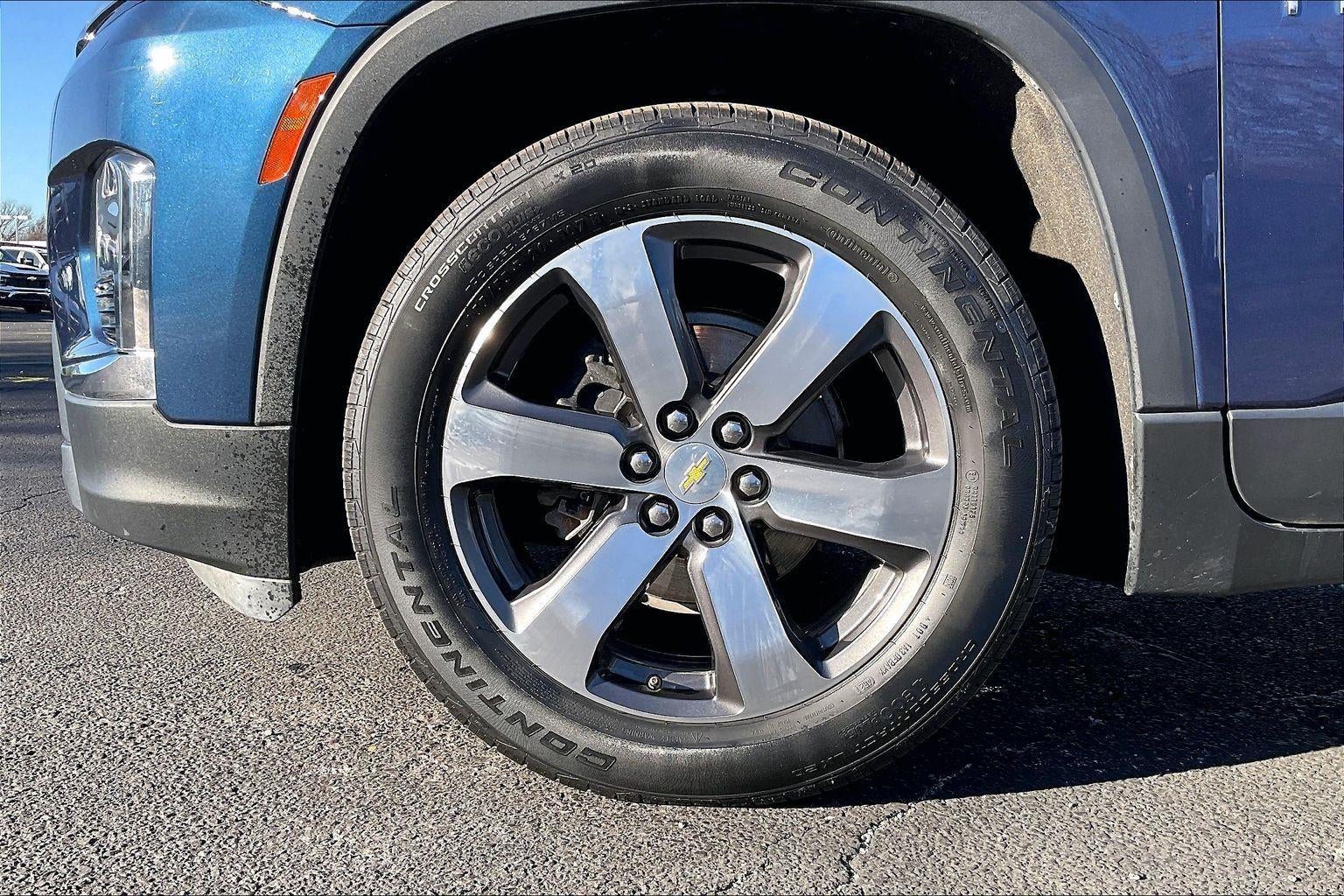 2022 Chevrolet Traverse LT Leather