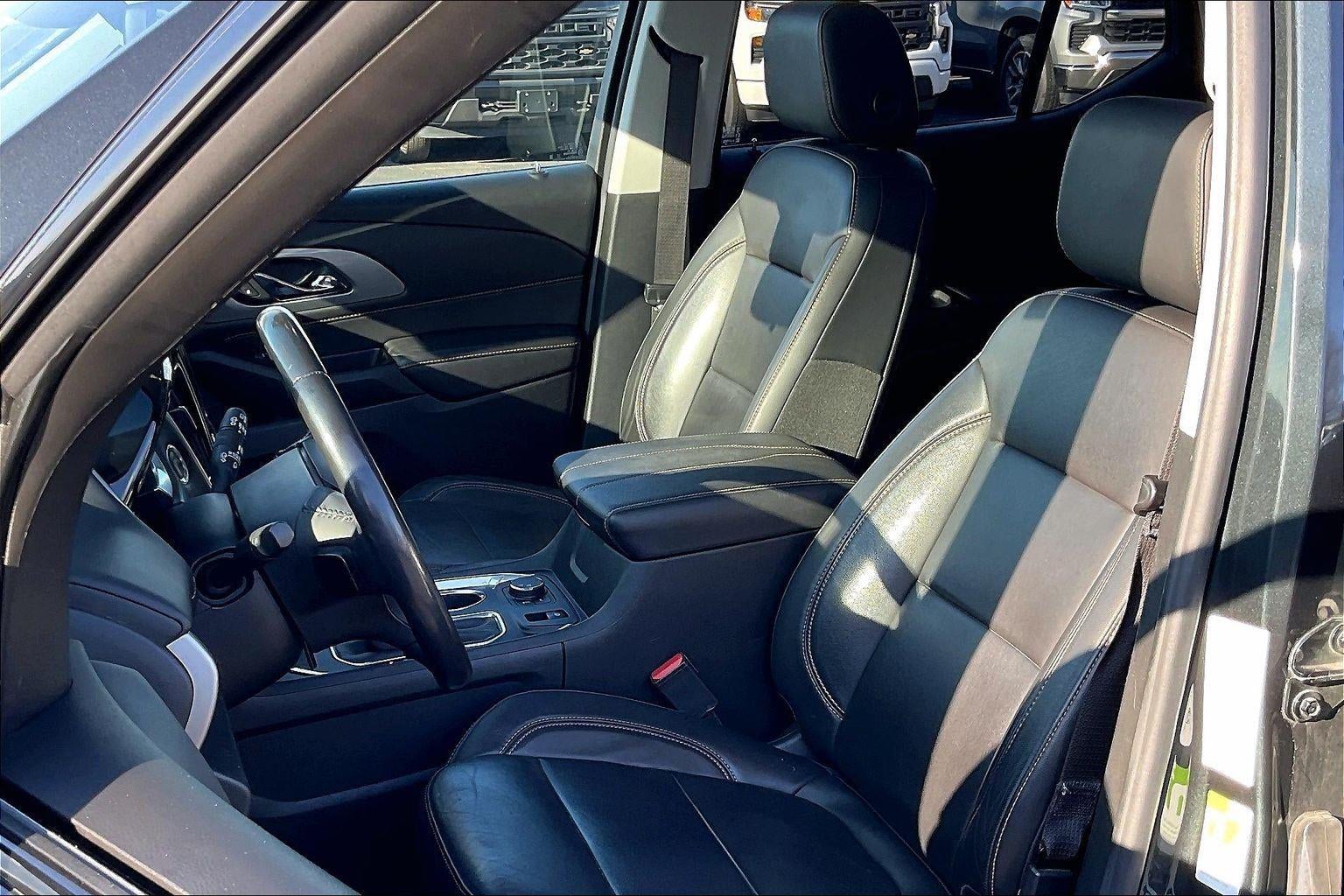 2020 Chevrolet Traverse RS