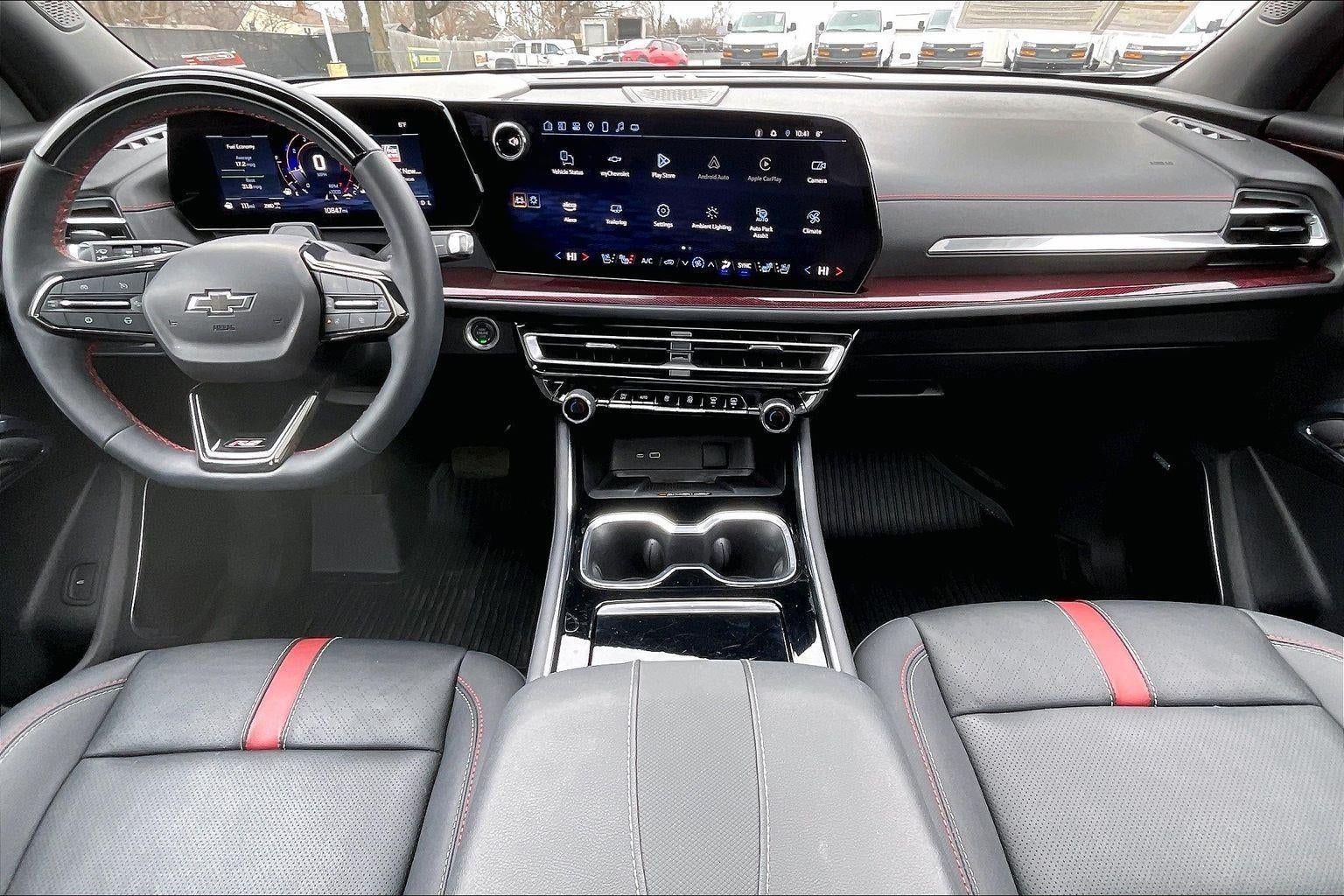 2025 Chevrolet Traverse RS