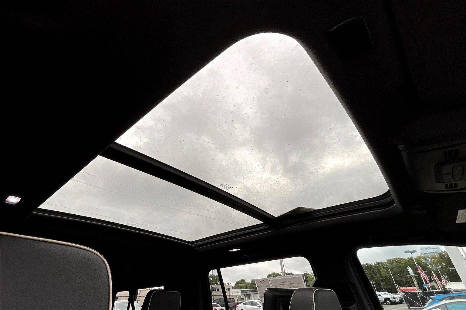 2022 Chevrolet Suburban Premier