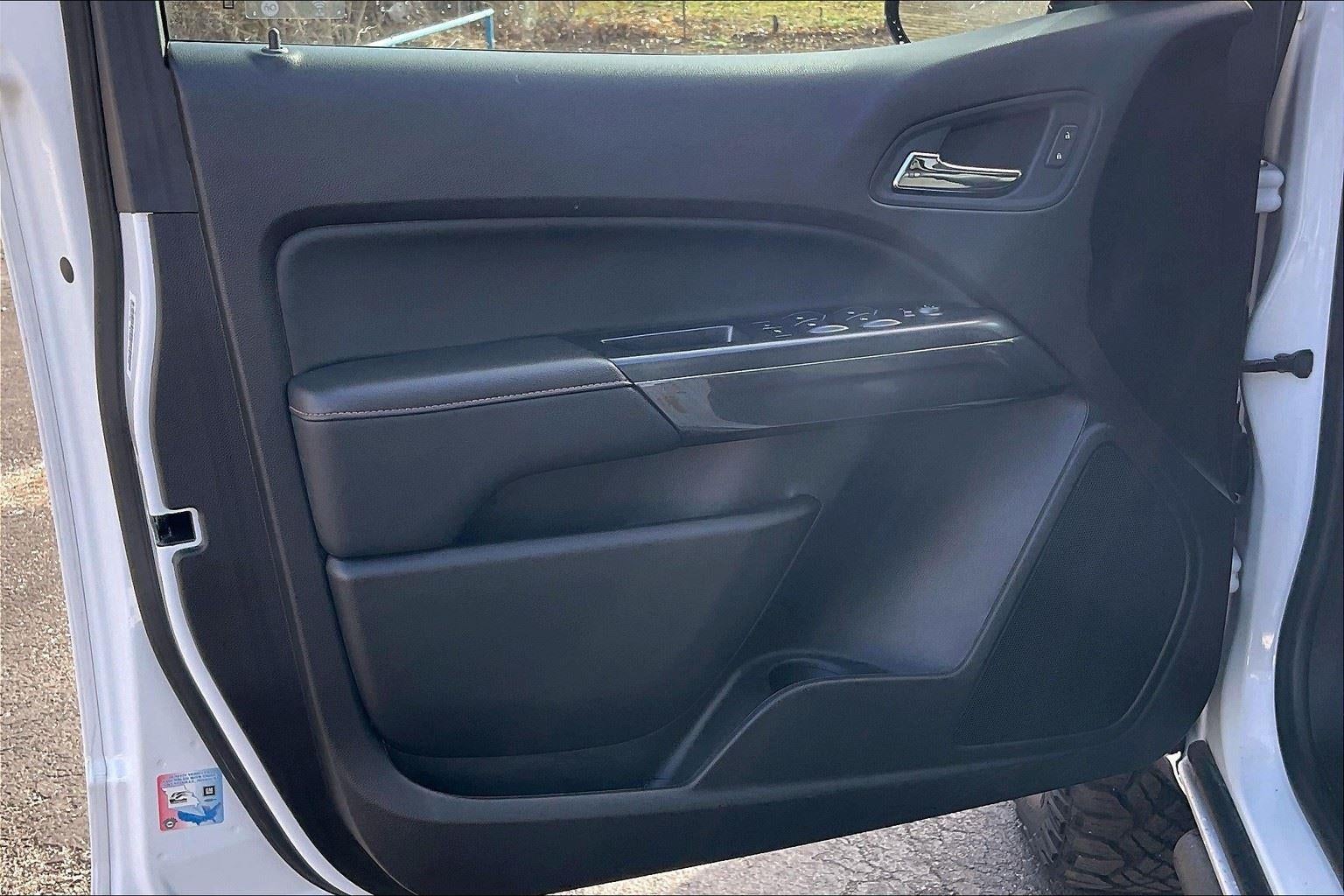 2021 GMC Canyon 4WD AT4 w/Cloth