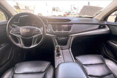 2018 Cadillac XT5 Luxury FWD